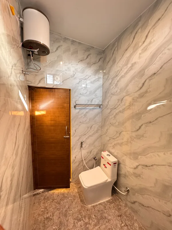 La Mithila Resort Pondicherry - Deluxe Couple Room, ceiling and lighting fixtures