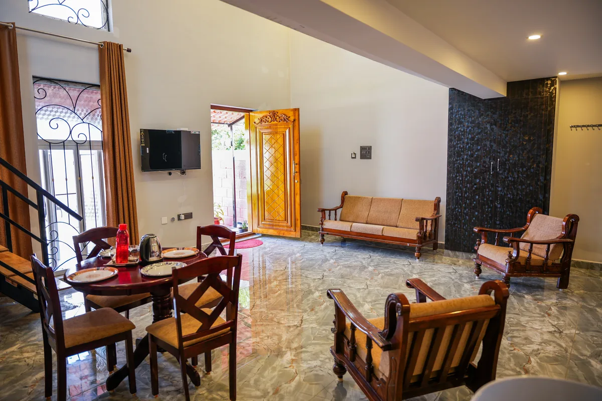La Mithila Resort Pondicherry - suite room bathroom amenities